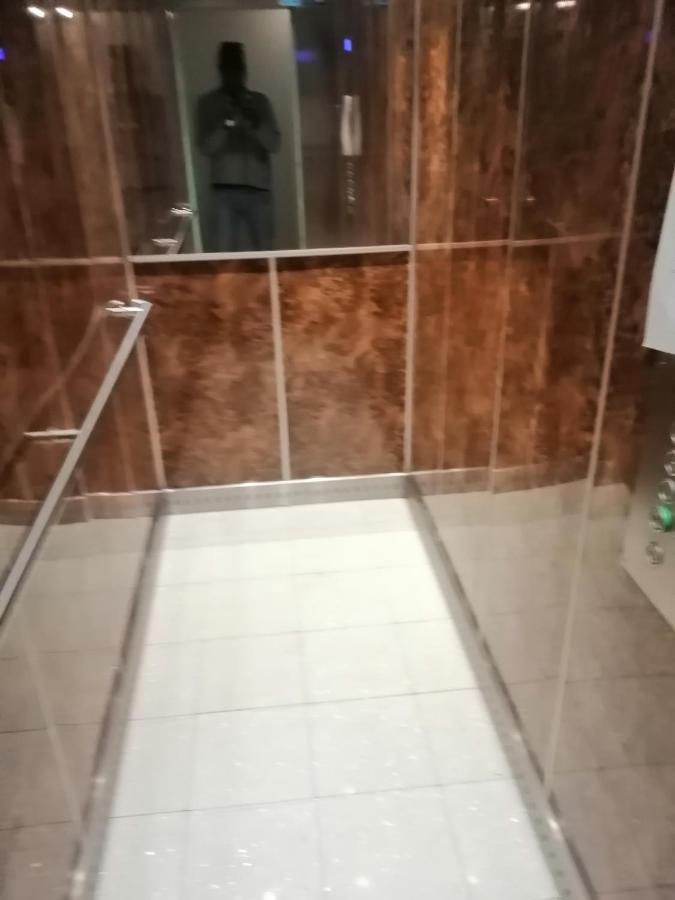 Appartement T5 Avec 4 Lits Doubles 布雷斯特 外观 照片